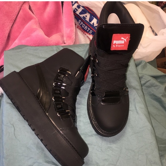 Puma Fenty SB Black Eyelet Rihanna Boots - Picture 3 of 8
